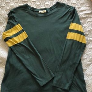 Great lightweight tee